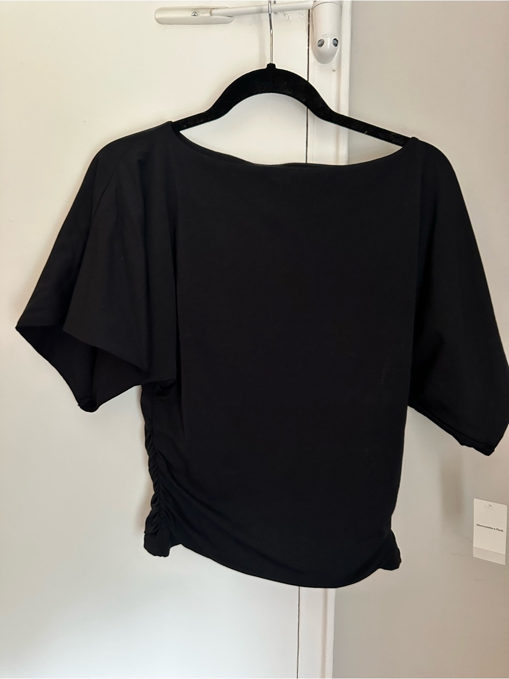 Abercrombie & Fitch black top, Size M — NWT